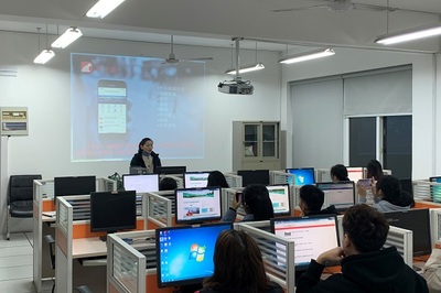 圖書館成功舉辦2021級班干部電子資源系列培訓